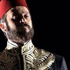 صدم قصي خولي متابعيه بتحول مفاجئ في ملامحه، وتداولعدد من مستخدمي منصات التواصل. Numr1t Nhazltm