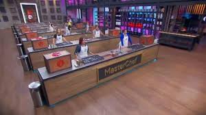 Critican al chef fernando stovell por revelar quién ganó la final el masterchef masterchef méxico sufre fuerte filtración: Asi Sera El Foro Donde Se Jugara La Final De Masterchef Video Gluc Mx