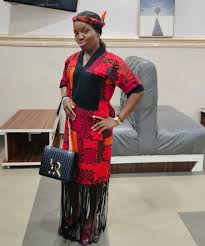 Ingredients: 3 cups flour 1 cup milk 1/4 cup sugar 1/4 cup butter 1 egg 1  tbsp yeast 1/2 tsp salt Instructions: 1. Mix warm milk, yeast, and sugar.  Let it foam.