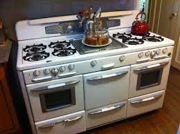# 7 of 24 brands of refrigerators. The Silly Hippy 60 Roper Vintage St Vintage Kitchen Appliances Vintage Kitchen Retro Kitchen