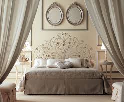 Home > outlet > notte. Letti In Ferro Classici Forgiati A Mano Per L Arredamento Classico Della Camera Da Letto Di Giusti Portos