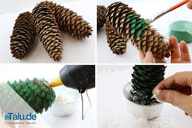 Ideen für alle familienmitglieder, von jung bis alt seife selber machen geht ganz einfach und mit einem trick sieht eure seife aus wie ein süßer diy salzteig einfach schnell selber machen mit drei zutaten. Weihnachtsgeschenke Basteln Mit Kindern 12 Kreative Ideen Talu De