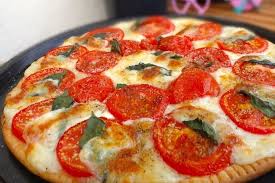 Recette De Tarte Fine Tomates Mozzarella Et Basilic Recette Tarte Fine Tomates Cuisine Tarte Fine