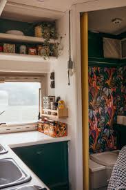 camper opknappen inspiratie voor de buiten en binnenkant camper grote tent kampeertips