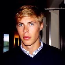 Max Oberdorf (@m4n0xx)