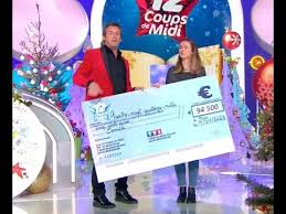 Toutes les infos sur l'étoile mystérieuse du jeu #les12coupsdemidi de tf1 12 Coups De Midi Camille Passe A La Caisse Et Le Chasseur Demenage Youtube