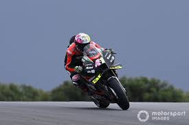 Lo que parecía un mensaje dirigido a un amigo revolucionada este pasado domingo las redes sociales. Motogp Yellow Flag Penalty Should Be Harsher Aleix Espargaro