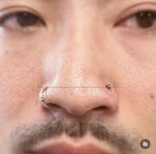 Dävïd Piercing & Shop à Yverdon-les-Bains au Village 48