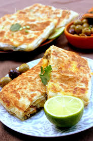 Msemen Farci A L Oeuf Coulant Facon Mahjebs Carres Recette Msemen Farci Msemen Recettes De Cuisine