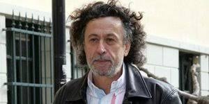 Η νεαρή κοπέλα αποφάσισε να μιλήσει δημόσια για τα όσα έζησε και έδωσε μια συγκλονιστική συνέντευξη στον μάκη τριανταφυλλόπουλο. Makhs Triantafyllopoylos Apo To Iefimerida Gr