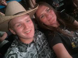 Amanda Rowell (@amanda.keeling.7) • Facebook, Connect with friends