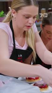 Talking shop before Scott Bannan Division 9 heads off