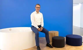 All of our swimming elements are therefore produced exclusively at our own location in delbrück and are 100 % recyclable. Interview Mit Sven Rensinghoff Bette Bathspiration
