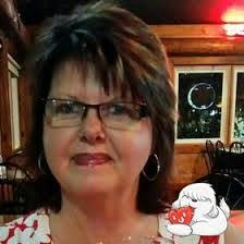 Tammy Knutson's Instagram, Twitter & Facebook