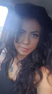 I'm an elderly Missiourian by birth. I love to read stories and look at  pictures that remind me of my childhood.