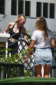 She landed her first commercial at 5 years old and earned a screen actors guild award for her work with sean penn on i am sam. Dakota Fanning Page 139 The Fashion Spot