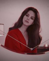 Born in new york in 1986, her birth name is elizabeth woolridge grant. Lanadelreyaesthetic Lana Del Rey Lana Del Rey Hair Lana Del Rey Lana