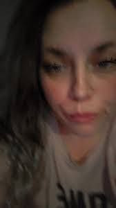 Julia Janis's Instagram, Twitter & Facebook