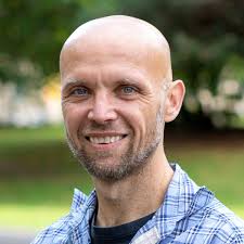 Jon Slate's Instagram, Twitter & Facebook