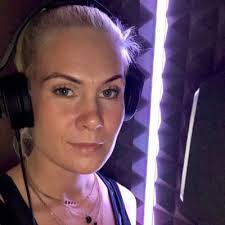 Sara Dís Hjaltested § Italian Official Fans Club @ Aðdáendaklúbbur