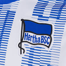 Was in der aktuellen saison möglich ist, darüber berichten. Hertha Bsc Veroffentlicht Neues Heimtrikot Fums