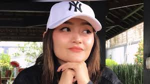 Syantik gini hanya untuk dirimu hei sayangku hari ini aku syantik syantik bagai bidadari bidadari dihatimu hei sayangku perlakukanlah diriku seperti seorang ratu ku ingin dimanja kamu emang lagi syantik… Video Lagi Syantik Siti Badriah Ditonton Lebih Dari 100 Juta Kali Tekno Liputan6 Com