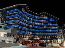 Book the hotel room of your dreams with these simple hotel reservation tips. Die 10 Besten Hotels In Ischgl Osterreich Ab 77