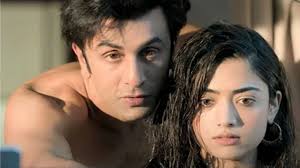 Ranbir Kapoor Rashmika Mandanna Animal Romantic Scenes पर Public Shocking  Reaction Viral | Boldsky