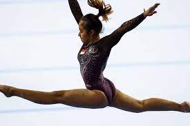 Senam irama yang berasal atau beraliran seni tari dipelopori oleh. Senam Irama Pengertian Dan Jenis Halaman All Kompas Com