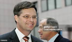 295 Ba Degree Stock Photos, High-Res Pictures, and Images