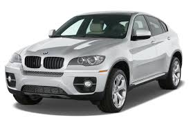 This review of the new bmw x6 contains photos, videos and expert opinion to help you choose the right car. 2012 Bmw X6 Buyer S Guide Reviews Specs Comparisons