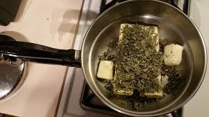 Y un buen anfitrión nunca deja de ofrecerlos. Cocinar Con Marihuana Los Mejores Consejos Culinarios