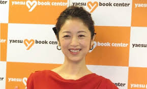 高岡早紀の現在！美しすぎる52歳、ドラマ、ガーデニング、幸運のキノコ？ - Imagen principal del artículo