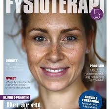 Can I buy a small pocket knife in Algarve corner stores?