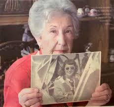 Mujeres de la Aviación. 👇🏻 La Sra. Layda Köhler Vasquez, mujer movima,  pionera en la aviación de carga en Bolivia. Mi homenaje, respeto y  admiración a las mujeres que rompieron los cánones