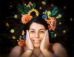 Aileen Casillas's Instagram, Twitter & Facebook