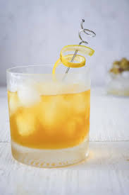 This keto old fashioned has the classic taste of the beloved whiskey cocktail, but it's sugar and guilt free!. Keto Friendly Bourbon Old Fashioned Better Than Bread Keto