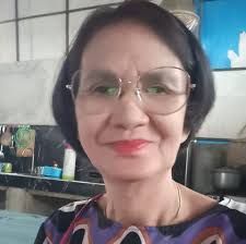 Nelly Sandoval's Instagram, Twitter & Facebook