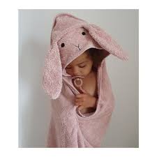 Make a hooded bath towel for your little one! Albert Hooded Baby Towel Rabbit Rose Liewood