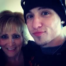 Jocelyn Kostuke's Instagram, Twitter & Facebook