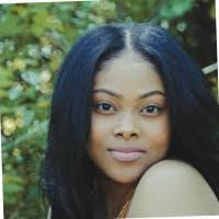 Diamond Mcneil's Instagram, Twitter & Facebook