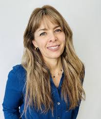 Heather Mclean's Instagram, Twitter & Facebook