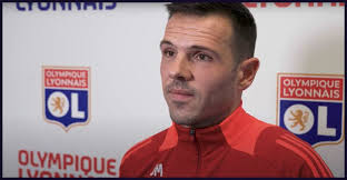 Dolgoletni portugalski pomočnik, ki bo v Ljubljani postal glavni trener?  Favorit za skok na klop Olimpije naj bi bil Jorge Maciel