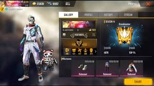 Grab weapons to do others in and supplies to bolster your chances of survival. Free Fire Live Telugu Hindi Free Fire Live Rank Grand Master Gameplay Munna Bhai Youtube