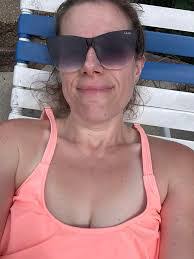 Shannon Schreck's Instagram, Twitter & Facebook