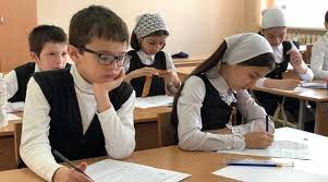 Инновационные меры для поощрения достижений: бесплатные проездные билеты