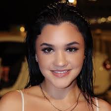 Britney Stewart's Instagram, Twitter & Facebook