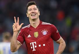 Bleiben sie informiert auf tz.de. Lewandowski S Hat Trick Breaks Record As Bayern Humbles Hertha Daily Sabah