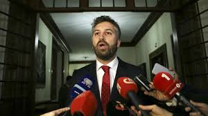 Eu sou o pedro nuno santos. Whatsapp Check E Verdade Que Pedro Nuno Santos Vendeu O Seu Porsche 911 Por Ser Incompativel Com O Socialismo Poligrafo