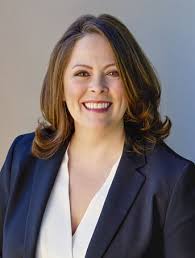 Meet Dr. Sarah Johnson! She graduated from Palmer Chiropractic College in  2001. She decided to study chiropractic after experiencing relief from  chronic migraines for years! Spine Wellness Center was established in Las